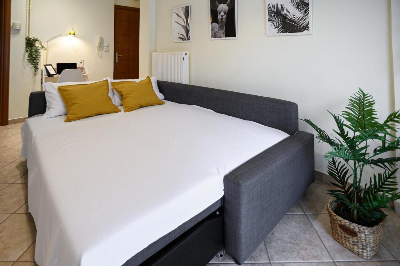 Yellow Fresh Apartment-City Center Alexandroupoli Exterior photo